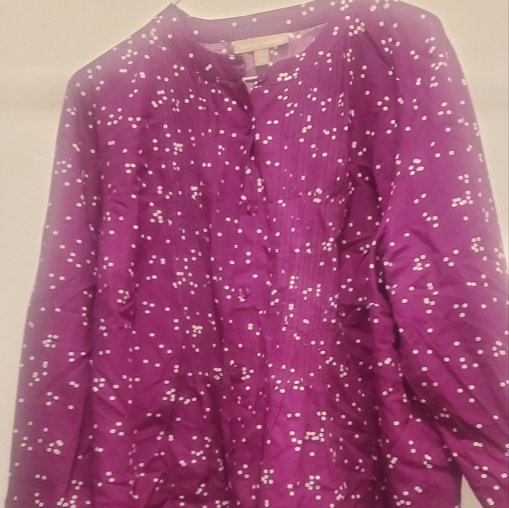 Womans long sleeve shirt